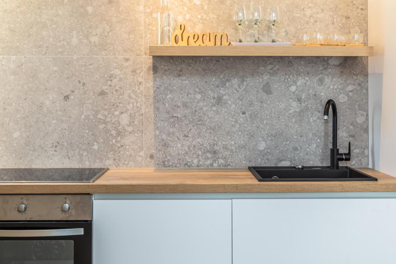 Vogue Apartments Omiš Εξωτερικό φωτογραφία